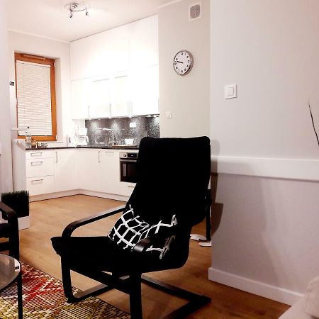 바르샤바 Modern & Quiet In Royal Wilanow With Netflix 아파트 외부 사진