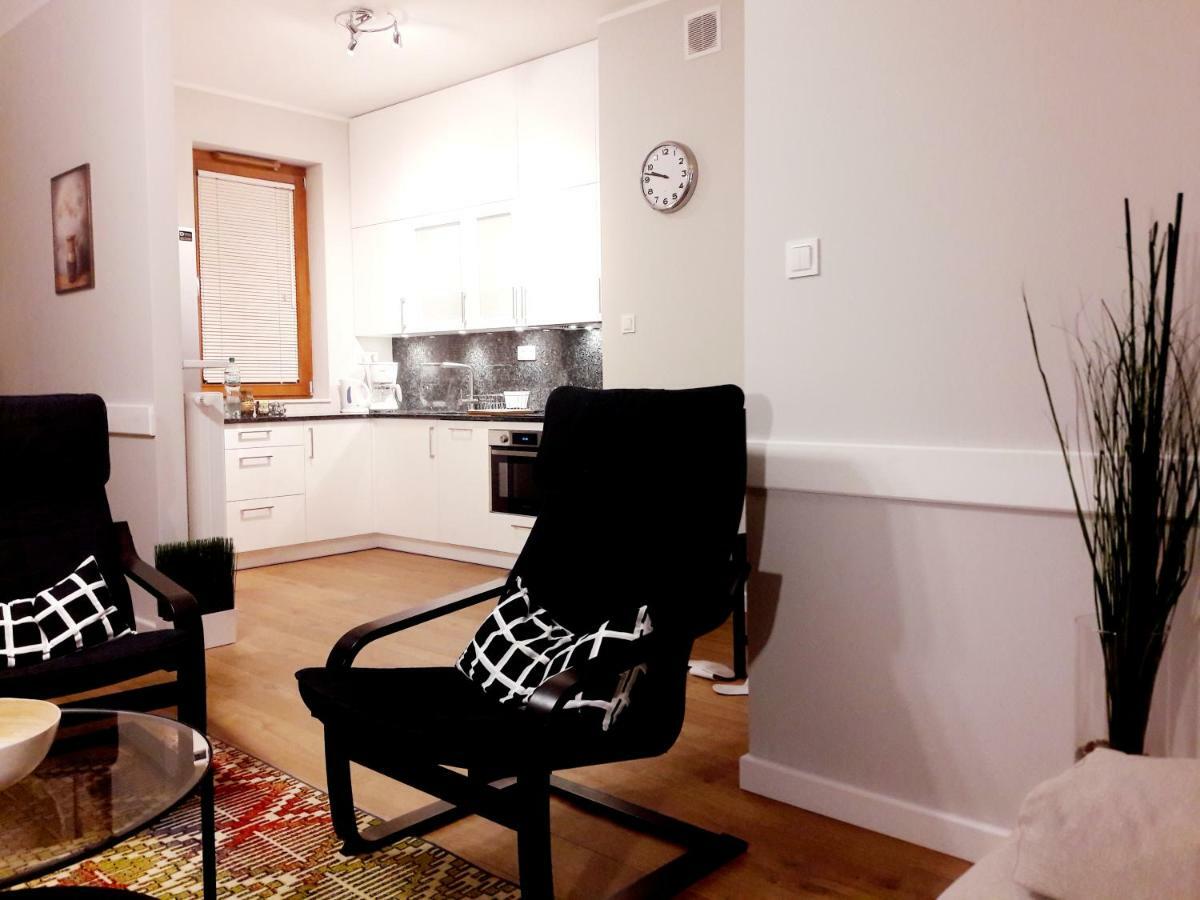 바르샤바 Modern & Quiet In Royal Wilanow With Netflix 아파트 외부 사진