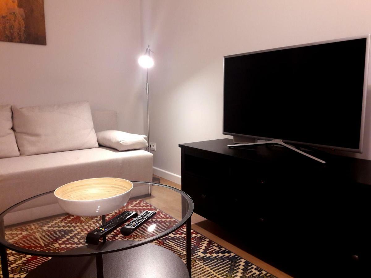 바르샤바 Modern & Quiet In Royal Wilanow With Netflix 아파트 외부 사진